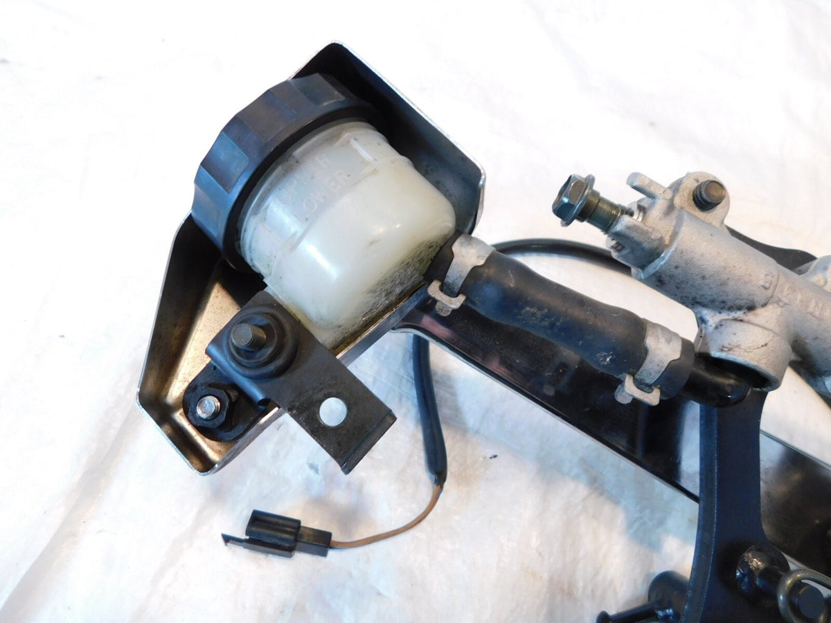 Kawasaki Vulcan VN1600 Nomad 1600 Right Rearset Brake Assembly & Master Cylinder - C3 Cycle