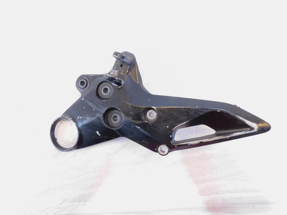 2008 & 2009 Suzuki B-King GSX1300BK Busa King Front Right Foot Rest Peg Bracket - C3 Cycle