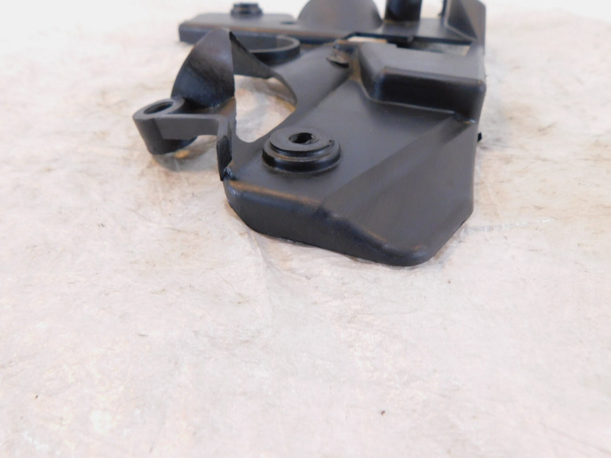1985-07 Yamaha V-Max 1200 VMX12 OEM Side Electrical Cover Panel Mounting Bracket - C3 Cycle