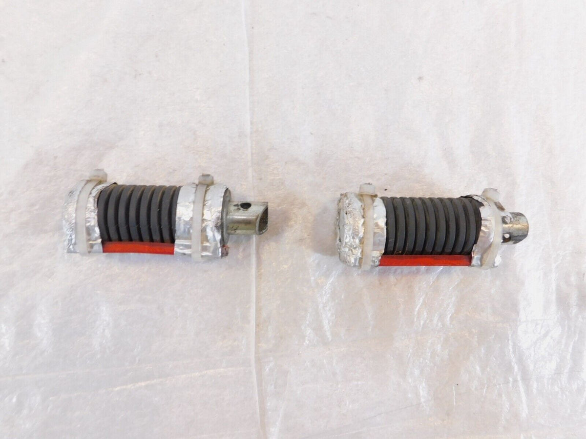 Suzuki VL800 Intruder Volusia 800 GZ250 TU250X Rear Passenger Footrest Foot Pegs - C3 Cycle