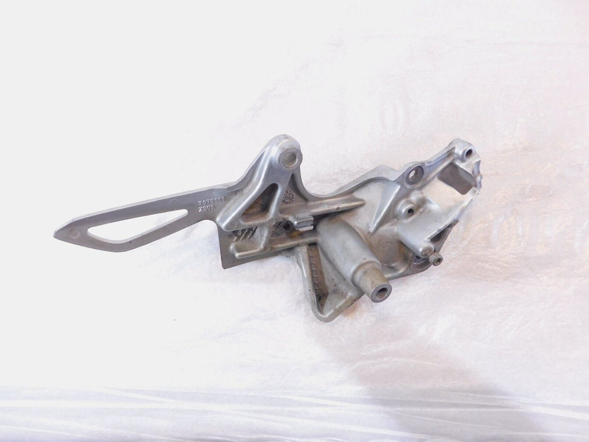 BMW F800 F800R F800S F800ST Left Front Footrest Foot Peg Bracket Mount Plate - C3 Cycle