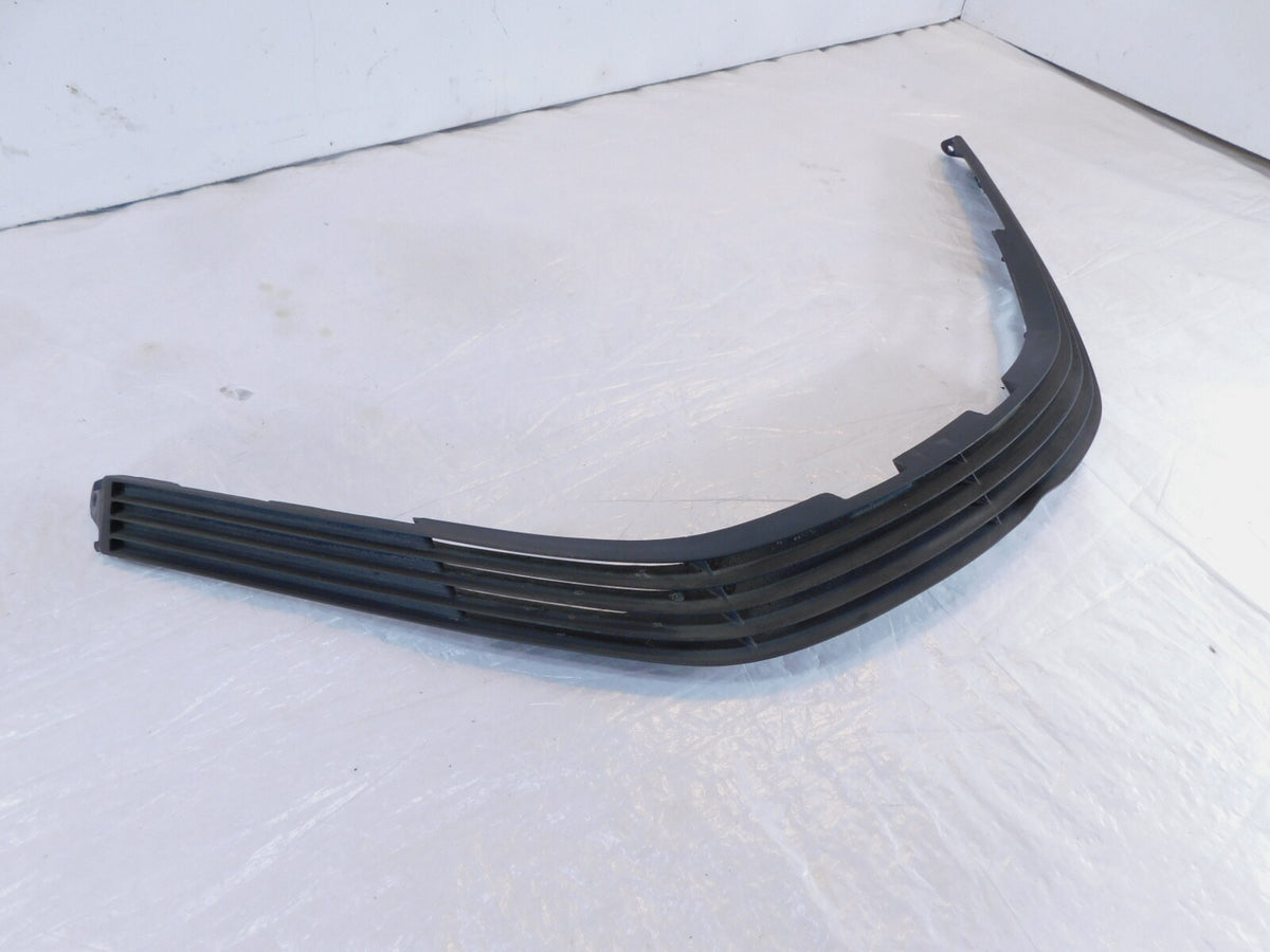 1988-1994 Honda Goldwing 1500 GL1500 Front Center Windshield Grill Vent Louver - C3 Cycle