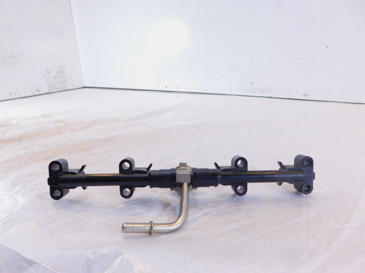 2011 2012 2013 Yamaha FZ8 FZ8N Gas Petrol Fuel Injector Throttle Body Rail Pipes