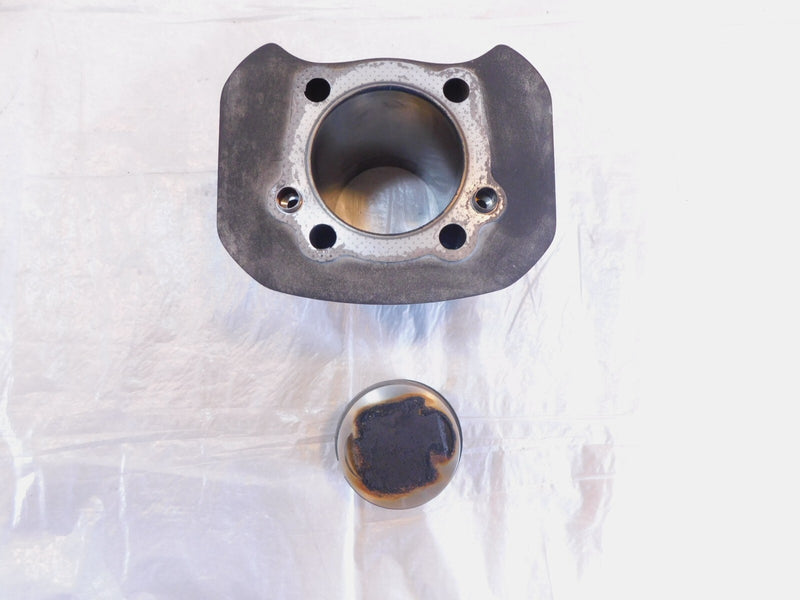 Harley Davidson Sportster 1200 48 Forty-Eight Engine Cylinders Barrel & Piston