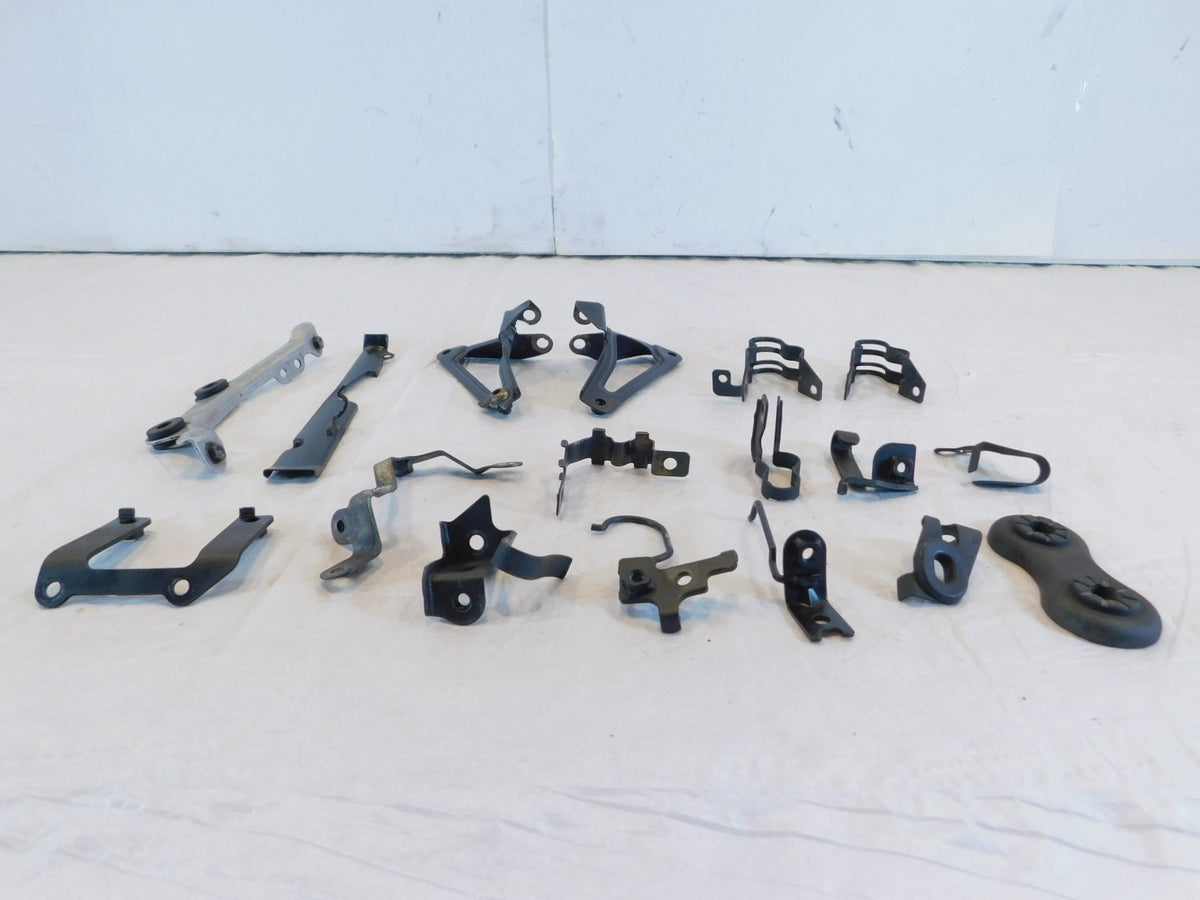 2001 01 Honda GL1800 Goldwing 1800 Miscellaneous Brackets Hardware Parts Box Lot - C3 Cycle