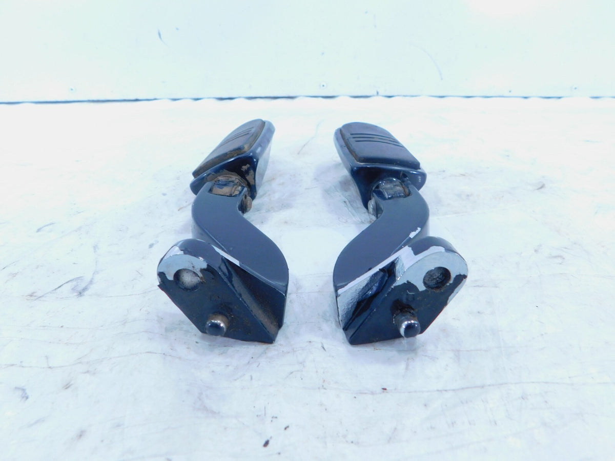 Harley Touring Road King & Street Glide Passenger Peg Footpegs & Mount Brackets - C3 Cycle