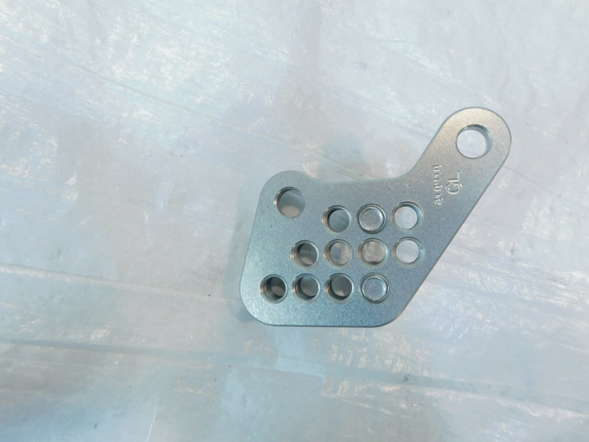 2006-2009 Yamaha FZ1 FZS10 Left Footrest Foot Peg Adjustable Bracket Mount - C3 Cycle