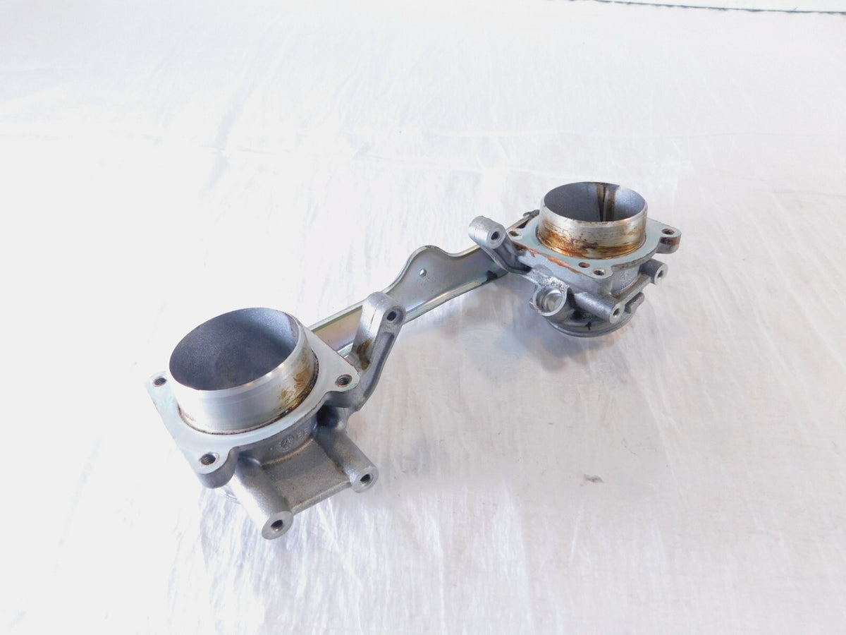 2007-2016 Aprilia Dorsoduro Shiver 750 SL750 Throttle Body Intake Manifold Union