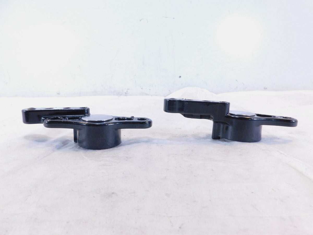 2008 Harley Screamin Eagle CVO Road King FLHRSE FLHRSE4 Swingarm Mount Brackets - C3 Cycle