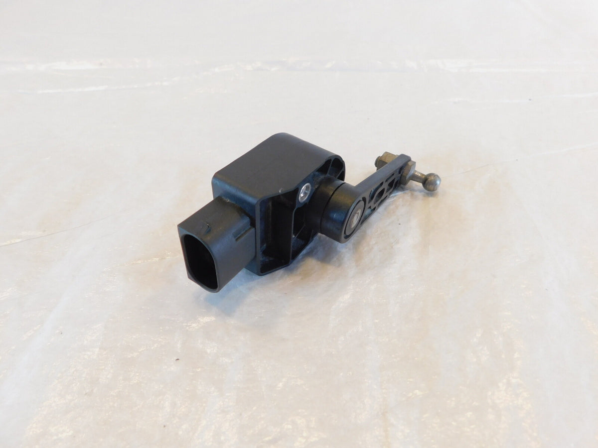 BMW R1250GS Adventure R1250R R1250RT Front Suspension Level Sensor - 37146870000 - C3 Cycle