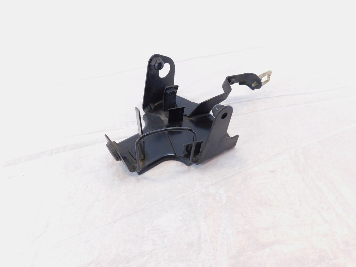 98-05 Yamaha V-Star 650 Classic Custom Gas Petrol Fuel Pump Bracket Mount Stay - C3 Cycle