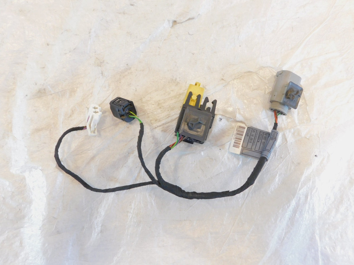BMW R1250RT R1200RT Unlocking Two-Way Radio Box Cable Wire Lead - 61128555758 - C3 Cycle