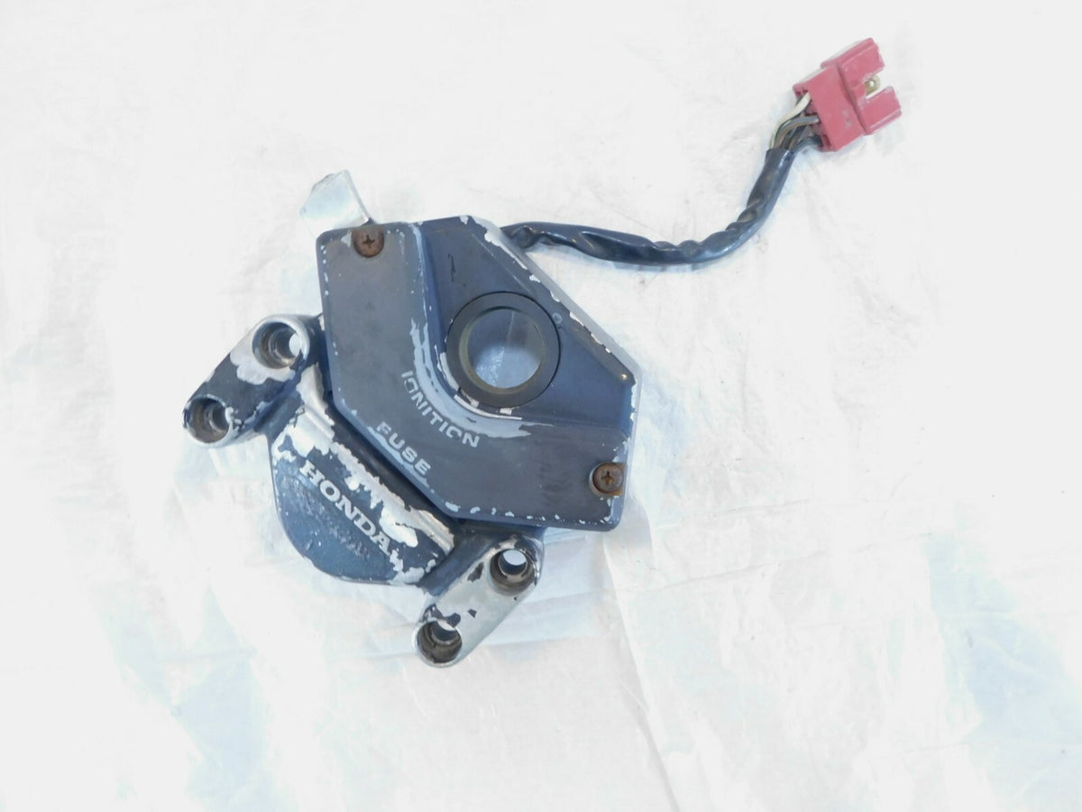 80-82 Honda CB750 CB750C CB900 CB900C Upper Top Handlebar Clamp & Fuse Relay Box - C3 Cycle