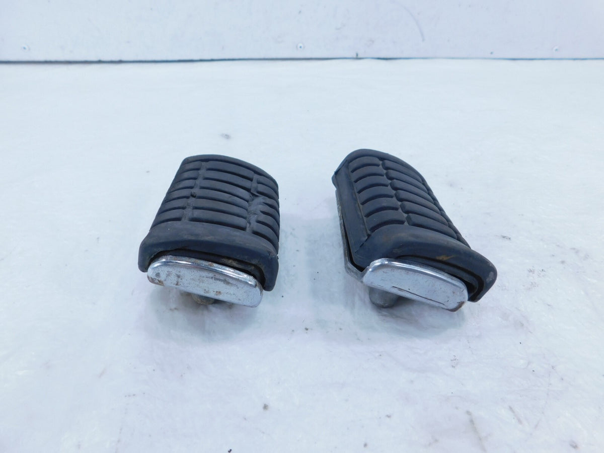 Honda Shadow 500 1100 & VF1100 VF700 VF750 Magna Front Rider Footpeg Footrests - C3 Cycle