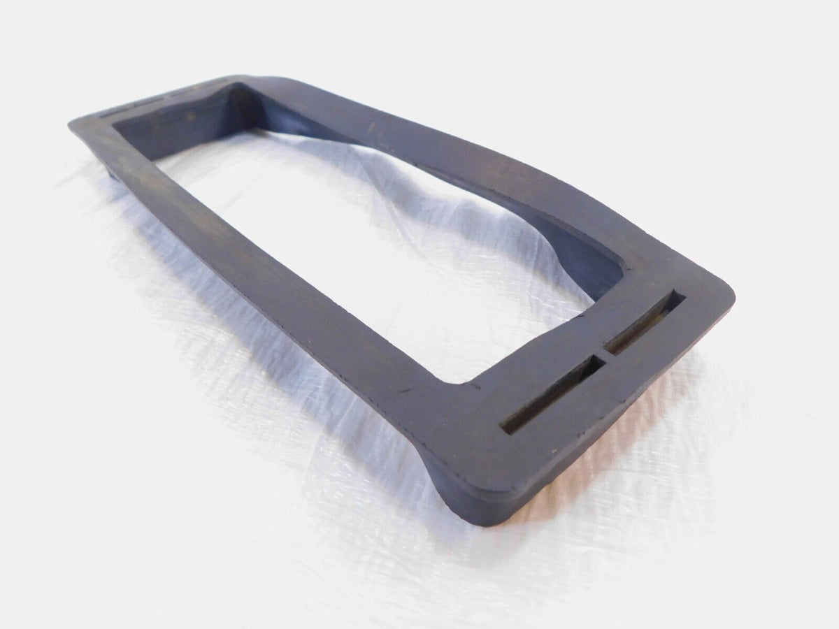 1996 Harley Davidson Electra Glide Classic Radio Black Rubber Nose Seal - C3 Cycle