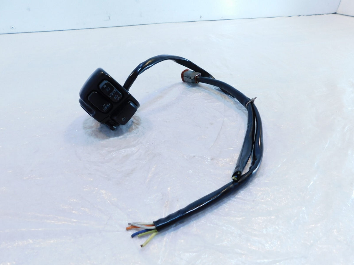 Harley Davidson Softail Dyna Sportster Left Handlebar Horn Turn Signal Switches - C3 Cycle