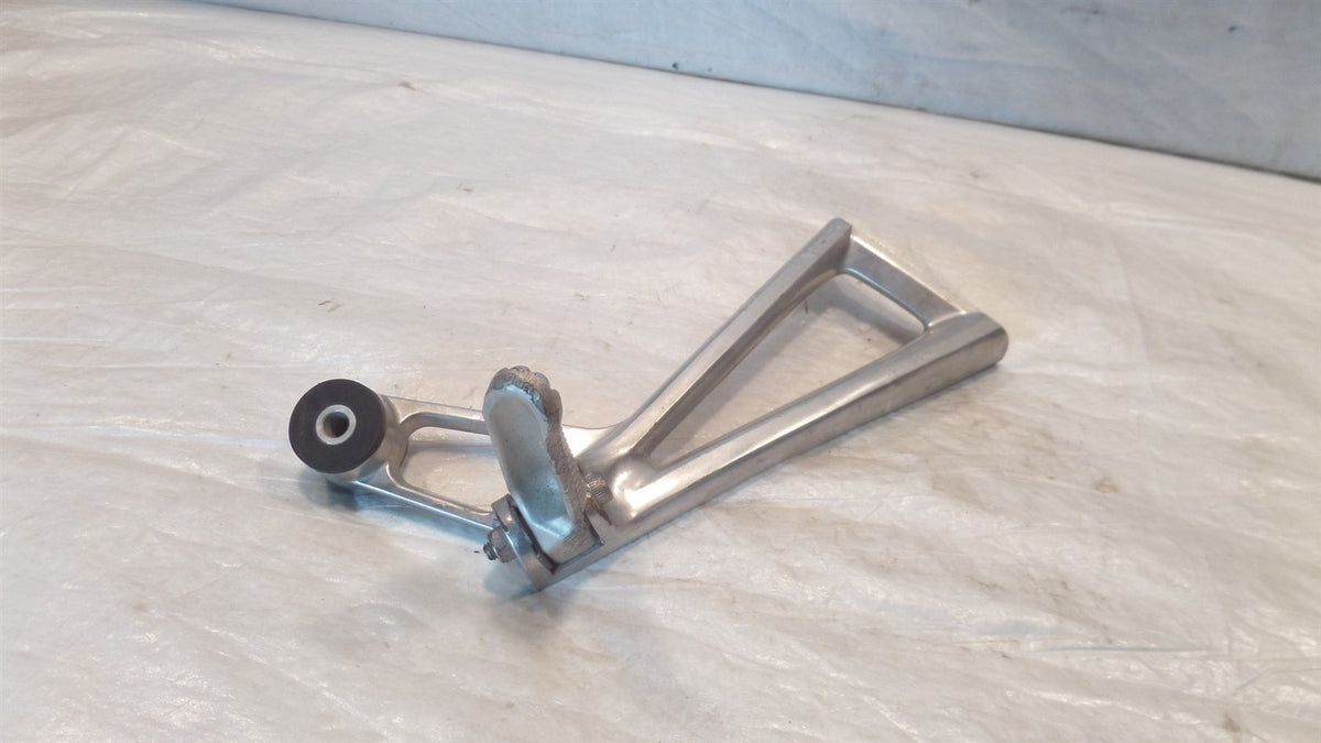 Yamaha YZFR6S YZF R6S & YZFR6 R6 Right Rear Passenger Footpeg Footrest Bracket - C3 Cycle