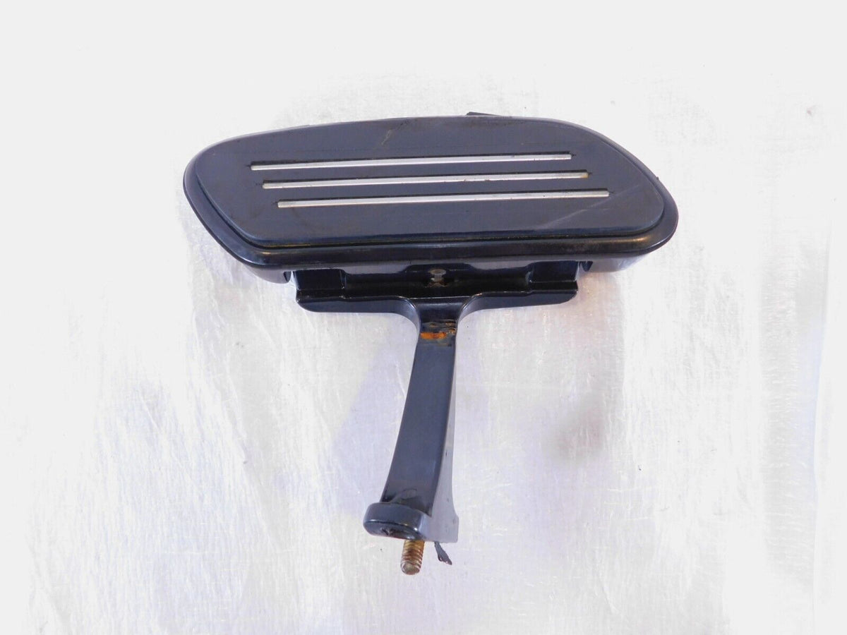 Harley Davidson Road King Electra Glide Passenger Footboard Floorboard Bracket - C3 Cycle