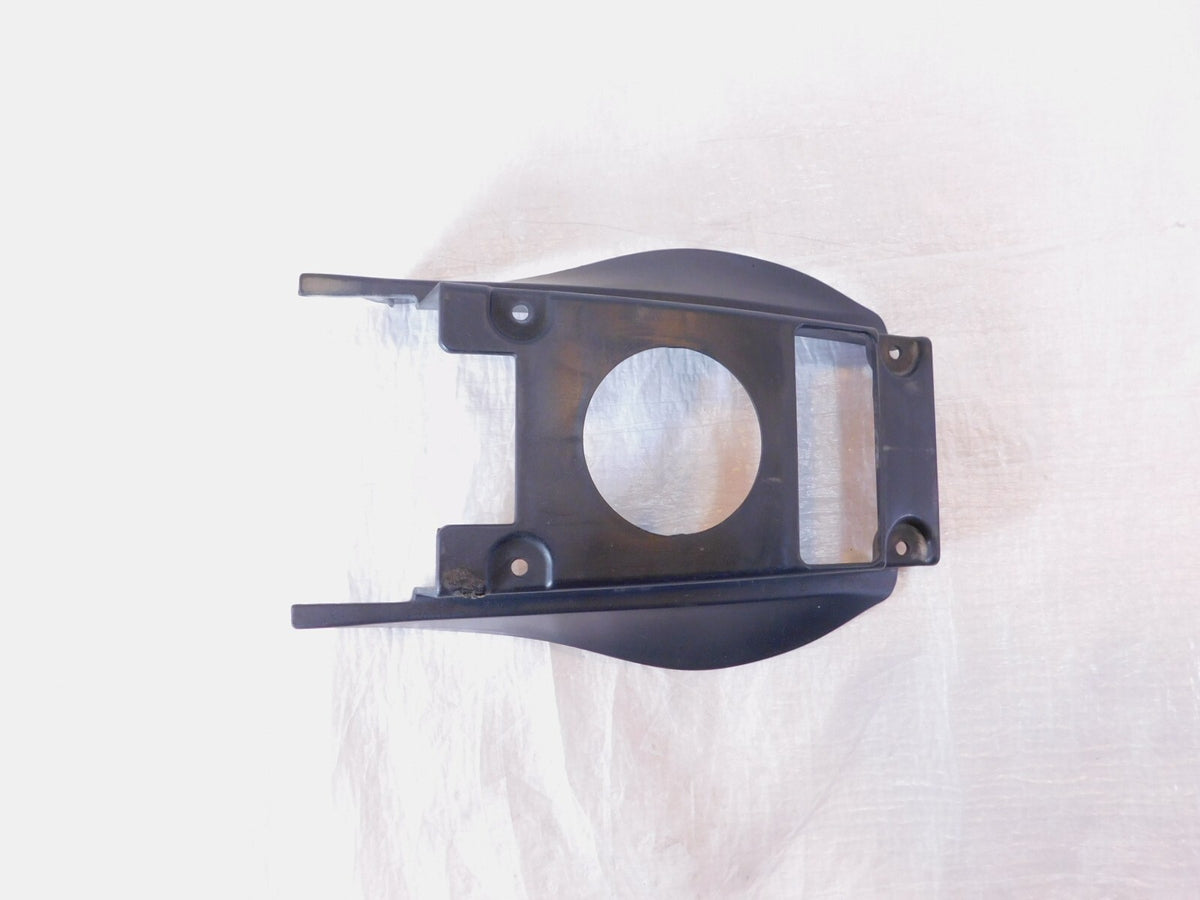 08-17 Victory Vision Tour & Premium Fuel Gas Petrol Tank Console Bridge Closure
