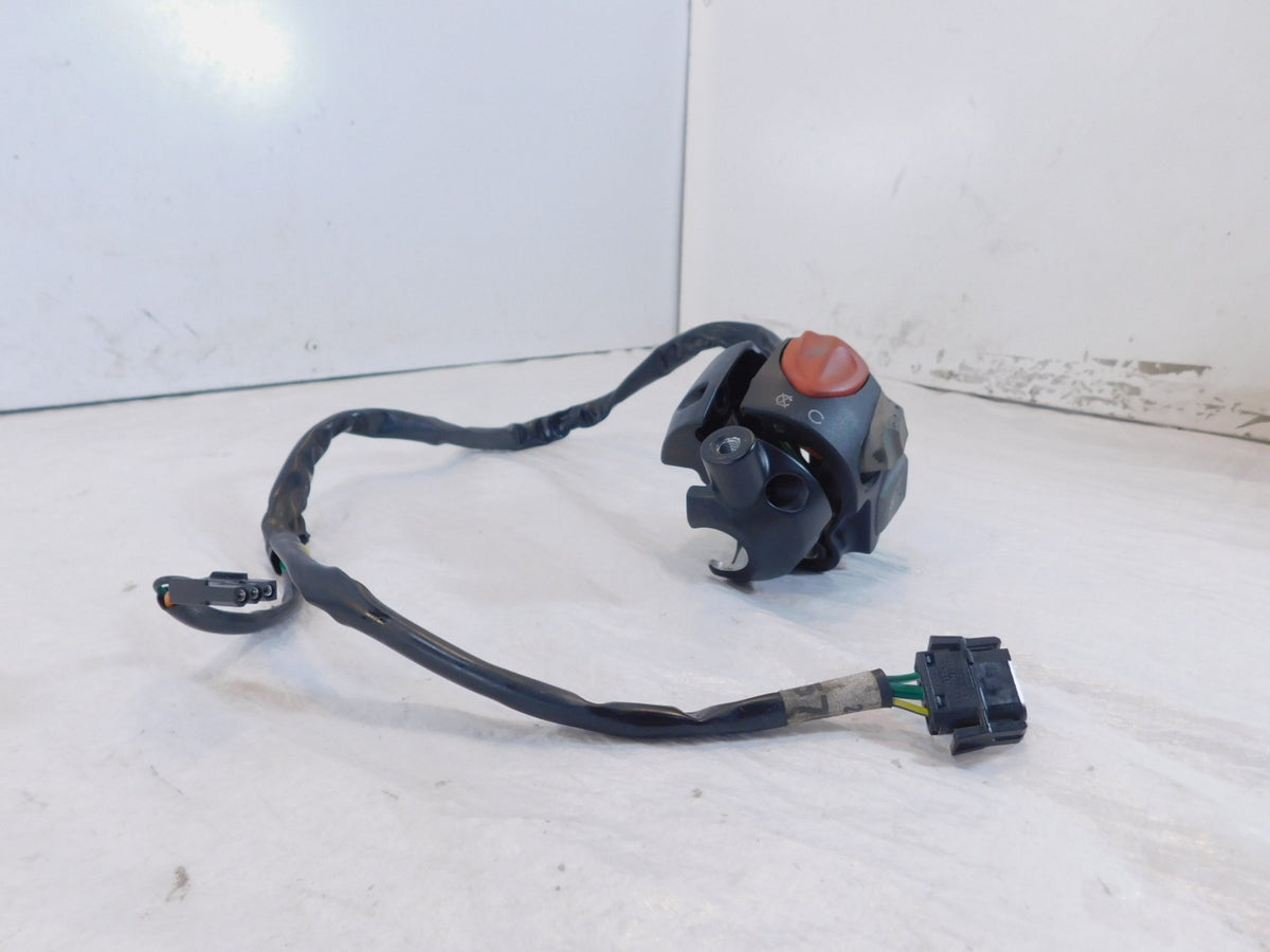 2001-2005 BMW F650CS Right Front Handlebar Horn Handlebar Kill Switch - C3 Cycle
