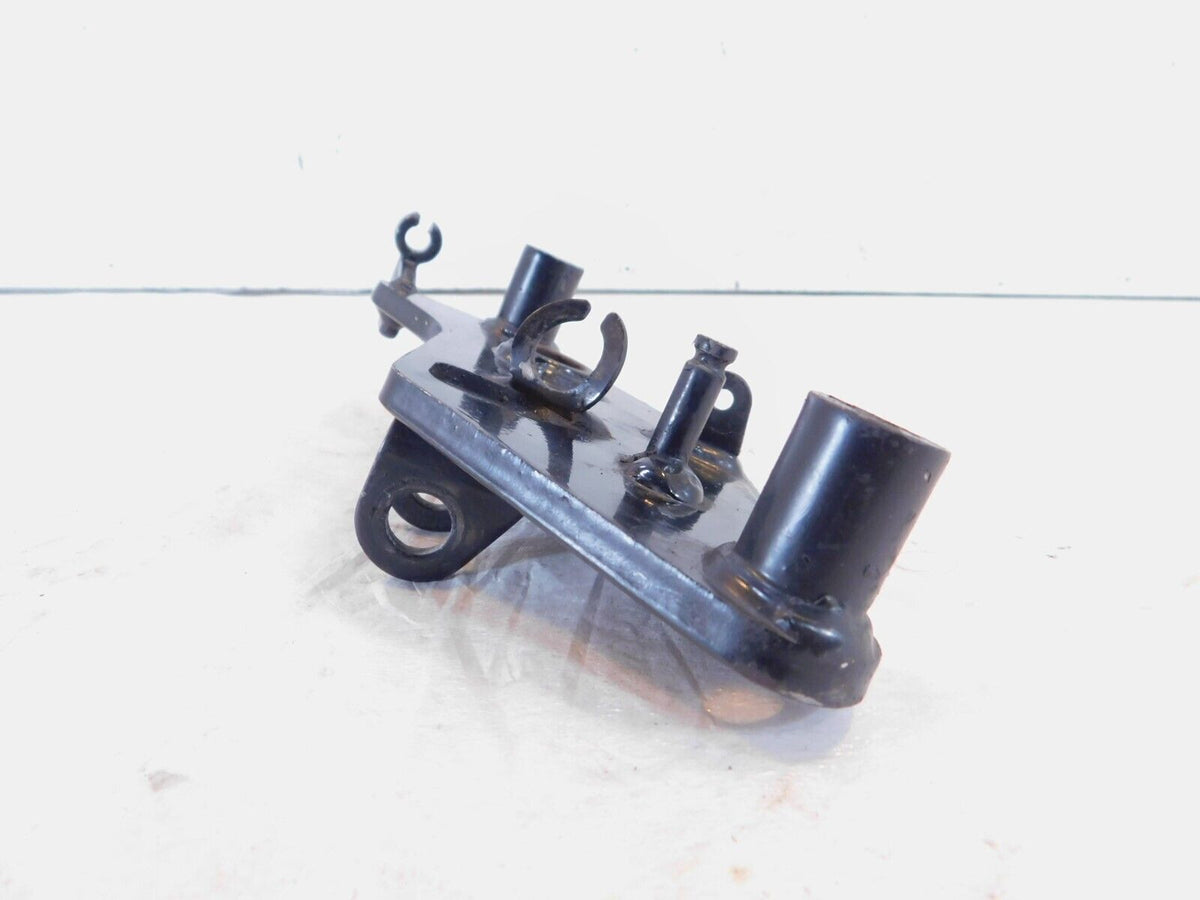 1995-2005 Kawasaki Vulcan 800 Classic VN800 Right Footpeg Footrest Bracket Mount - C3 Cycle