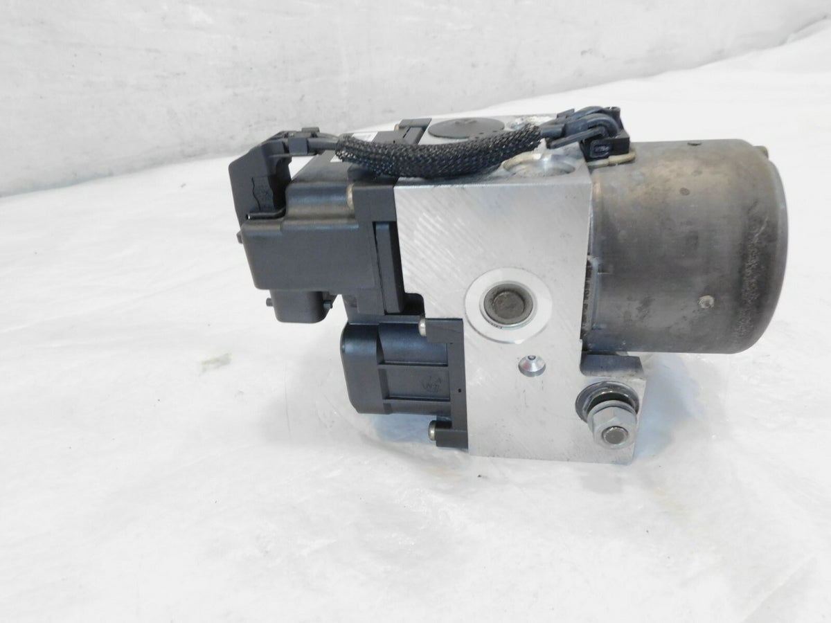 2001-2005 BMW F650CS F650 CS ABS Pressure Modulator Brake Pump - 34517662066 - C3 Cycle