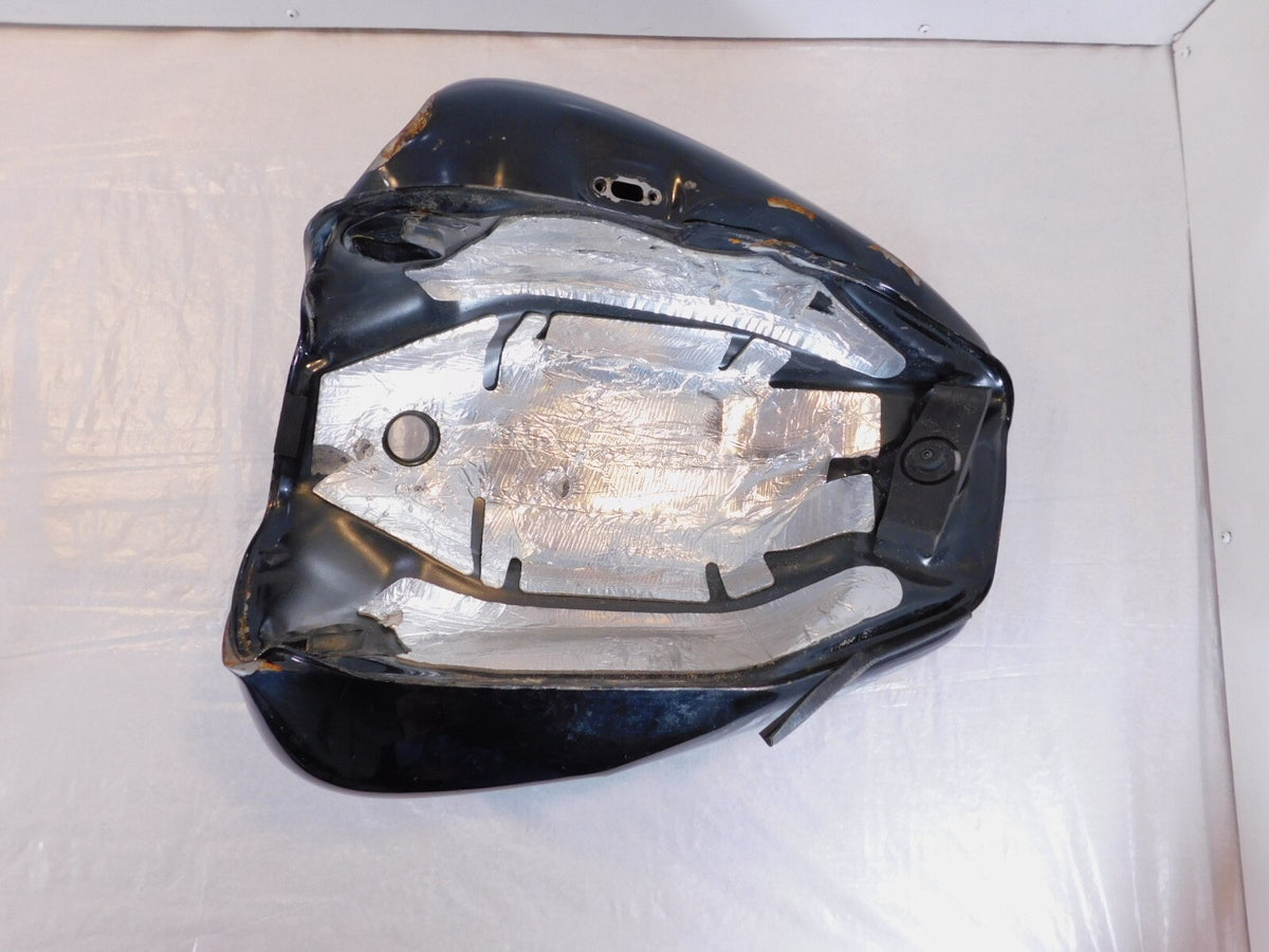 2011 Yamaha V-Star 650 Custom XVS650 Black Gas Fuel Petrol Tank Reservoir Dented