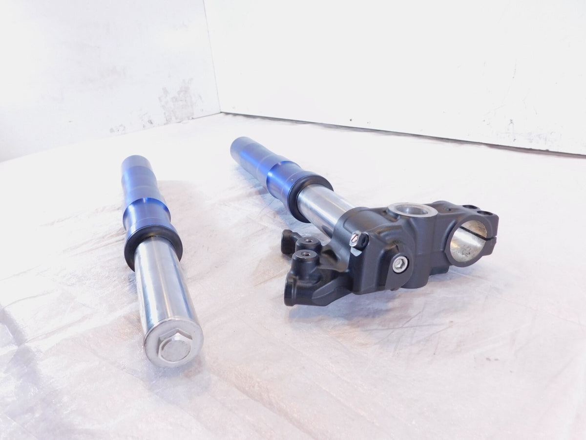 2019 19 Yamaha Niken MTX9 MXT850 Front Wheel Right Fork Shock Leg Tube Pair - C3 Cycle