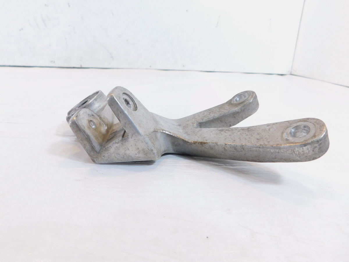 1989-1995 Yamaha FZR1000 Rear Right Passenger Footpeg Footrest Peg Mount Bracket - C3 Cycle