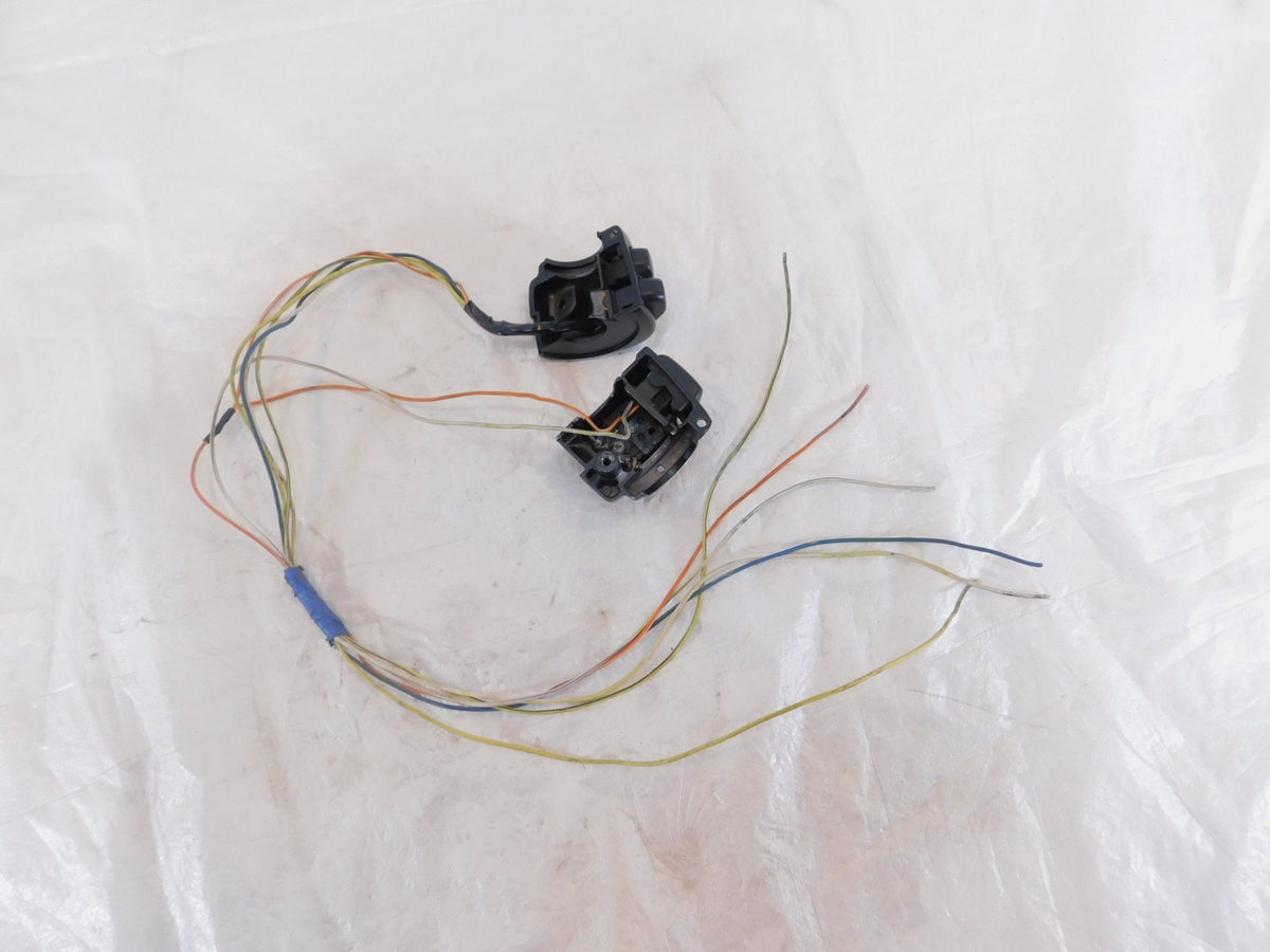 Harley Davidson Electra Glide Ultra Left Handlebar Speaker Volume & CB Switches - C3 Cycle