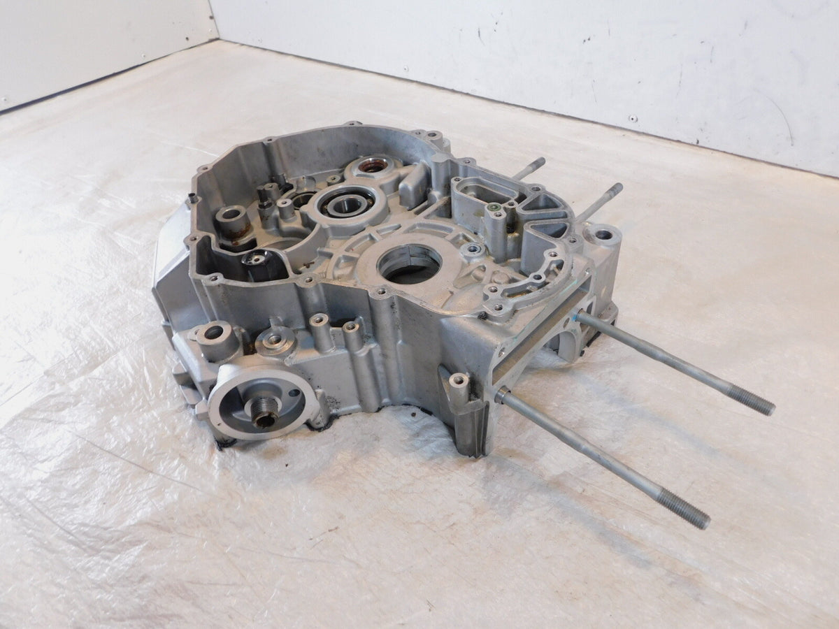 2019-2020 Aprilia SL900 Shiver 900 Silver Right Engine Motor Block Crank Case - C3 Cycle