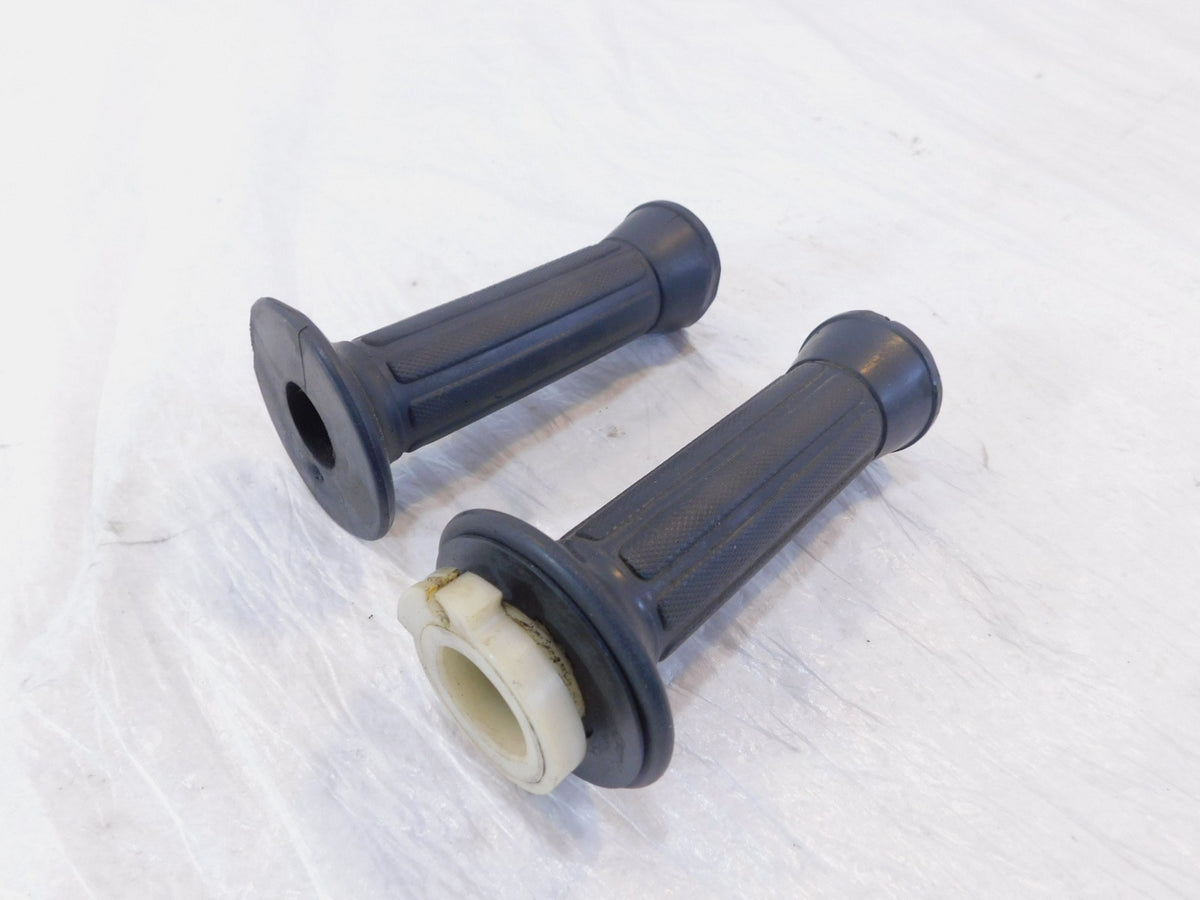 1982-1983 Yamaha XJ750 Maxim 750 Pair Front Left/Right Handlebar Handle Grips - C3 Cycle