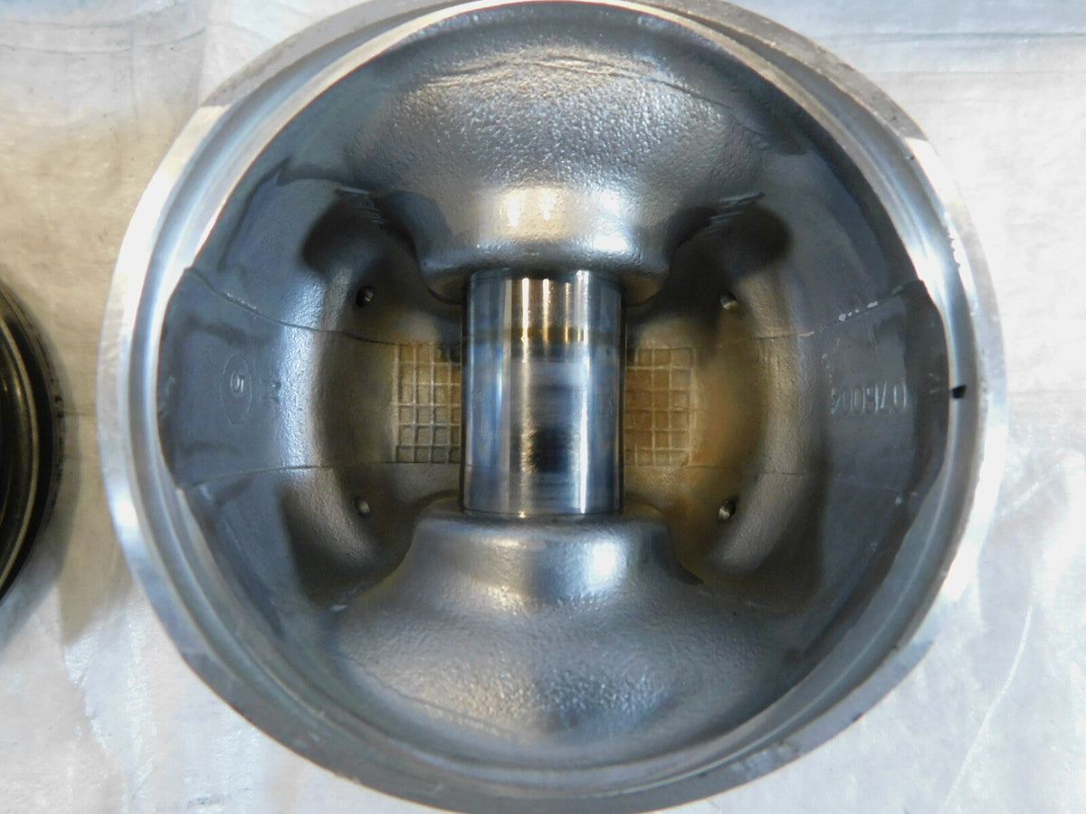 Pair Harley Davidson Sportster 883 Silver Cylinder Jugs w/ Pistons P/N: 16446-86 - C3 Cycle