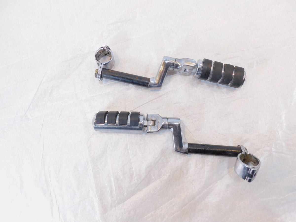 2003 Kawasaki Vulcan 1500 Classic Front Highway Crash Bar Footrests & Mounts - C3 Cycle