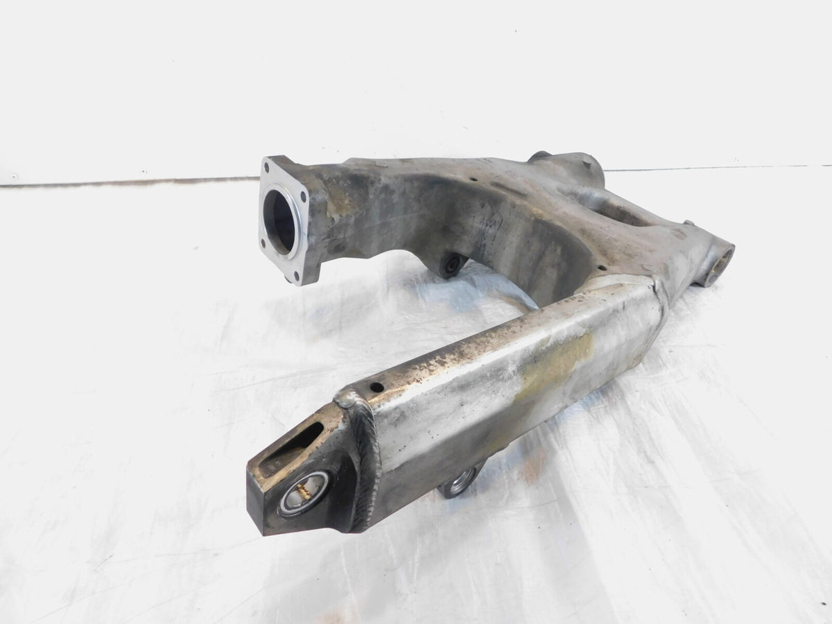 Honda ST1300 ST1300A ST1300AC Rear Wheel Fork Mount Bracket Swingarm Swing Arm