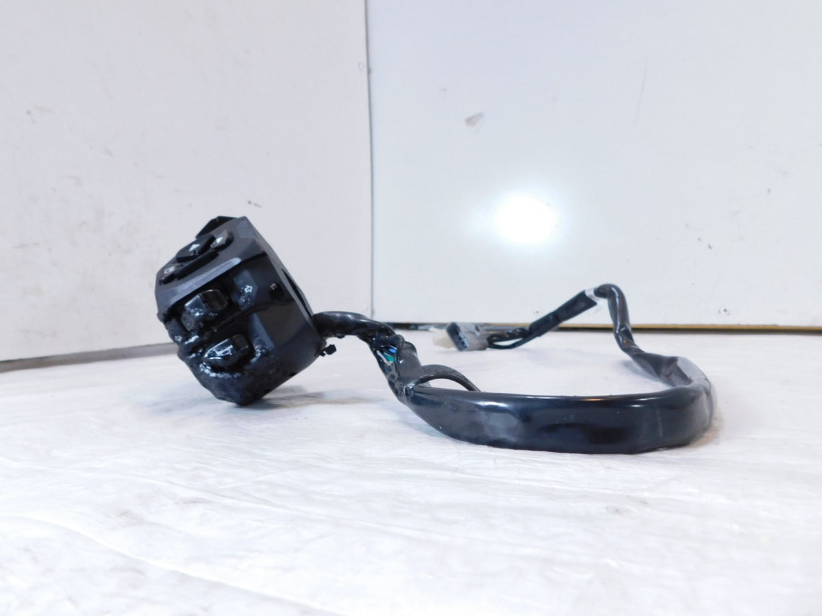 Aprilia RS660 Extrema & Tuono 1100 Left Handlebar Control Switches - For Parts - C3 Cycle