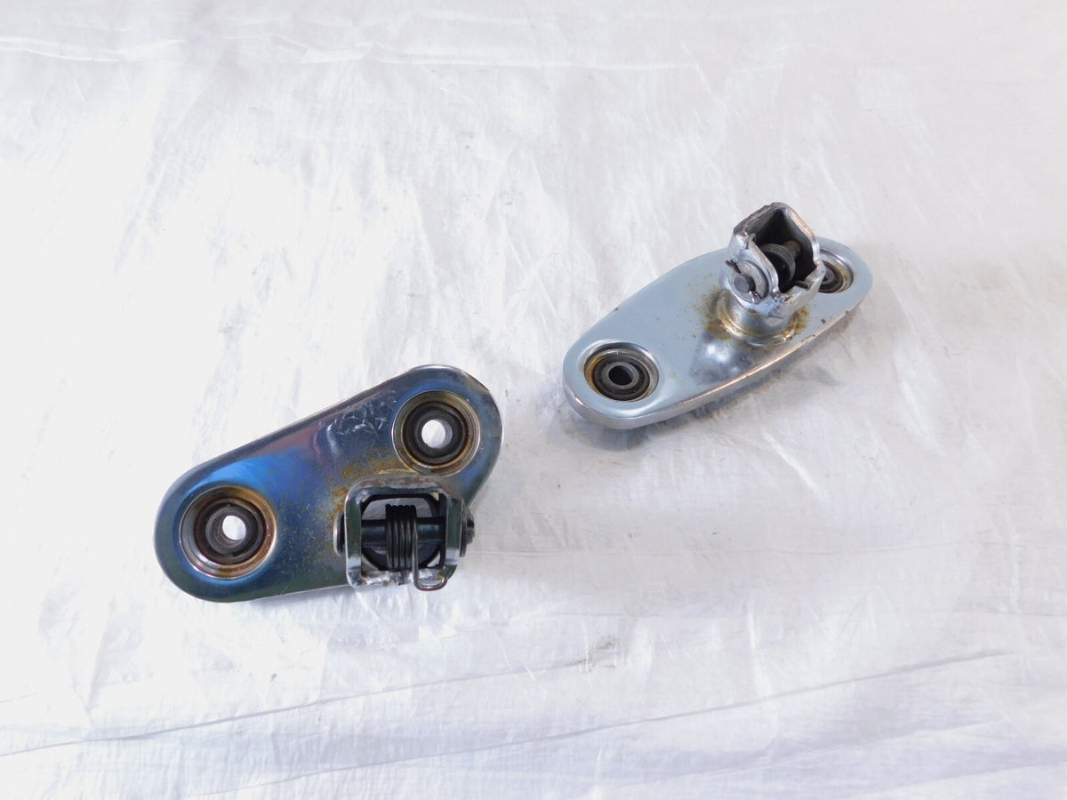 Honda VT600 VT600C Shadow VLX Deluxe Front Foot Peg Footpeg Footrest Brackets - C3 Cycle