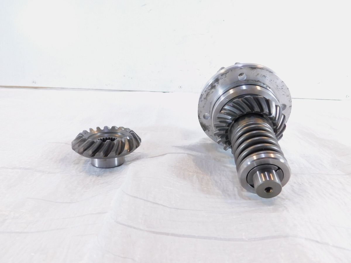 Yamaha V-Star 650 XVS650 Classic Custom Engine Motor Middle Drive Gears & Shaft - C3 Cycle