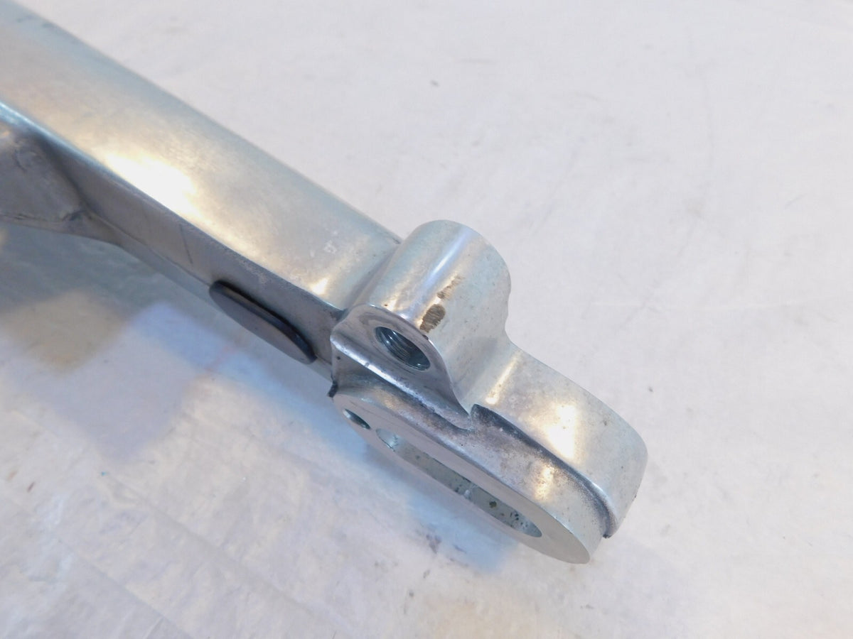 2002 2003 2004 Harley Davidson V-Rod VRSC Vrod Rear Wheel Fork Swingarm Bracket