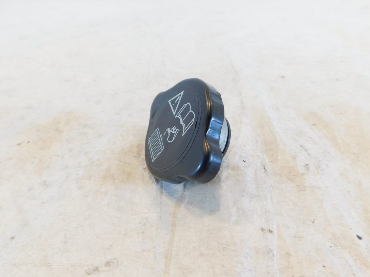 Triumph Daytona Sprint Thunderbird Trident Trophy 900 1200 Radiator Filler Cap - C3 Cycle