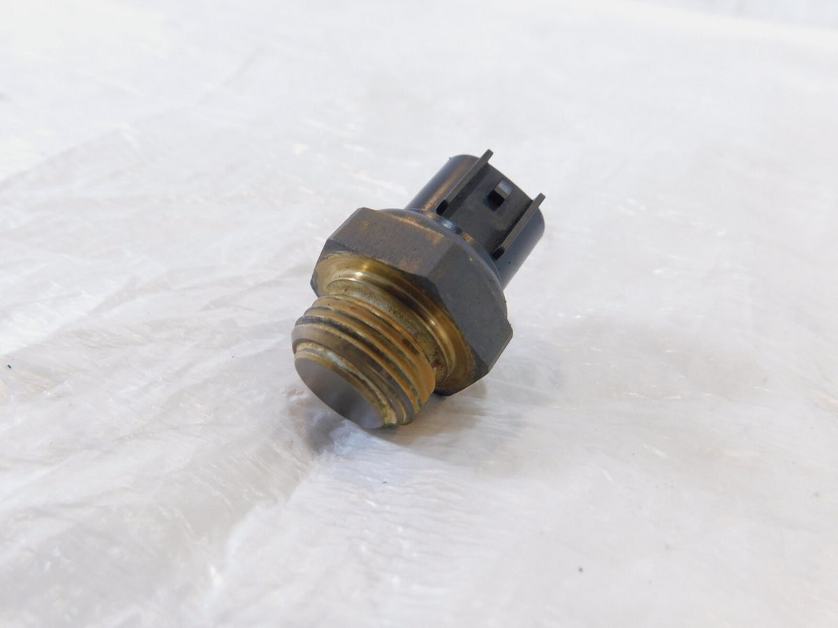 Suzuki Hayabusa GSX1300 GSXR600 GSXR750 GSXR1000 Radiator Fan Temp Switch Sensor - C3 Cycle