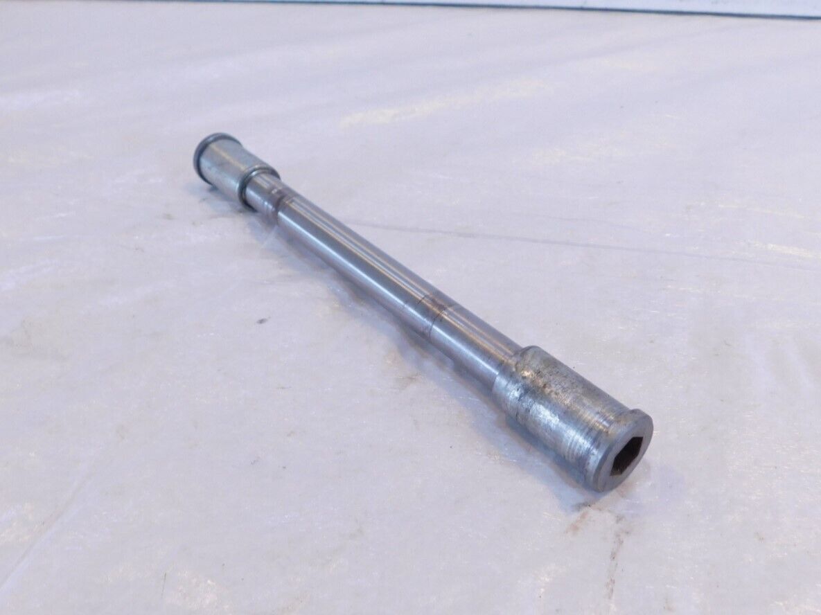 Kawasaki GPz1100 ZX1100 ZR-7S ZR750 ZR1100 Concours Front Wheel Axle Bolt Shaft