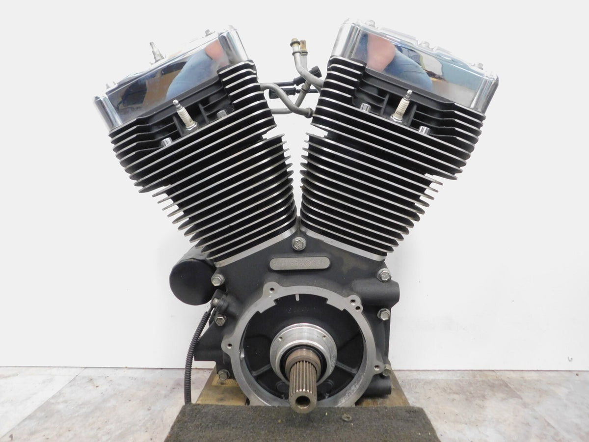 Harley Davidson Electra Glide Ultra Limited Liquid "Twin Cooled" Engine Motor