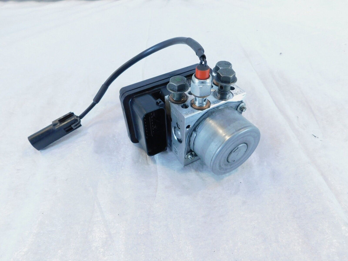 20-22 Indian Challenger Limited Dark Horse Anti-Lock Brake ABS Pump Module Unit - C3 Cycle
