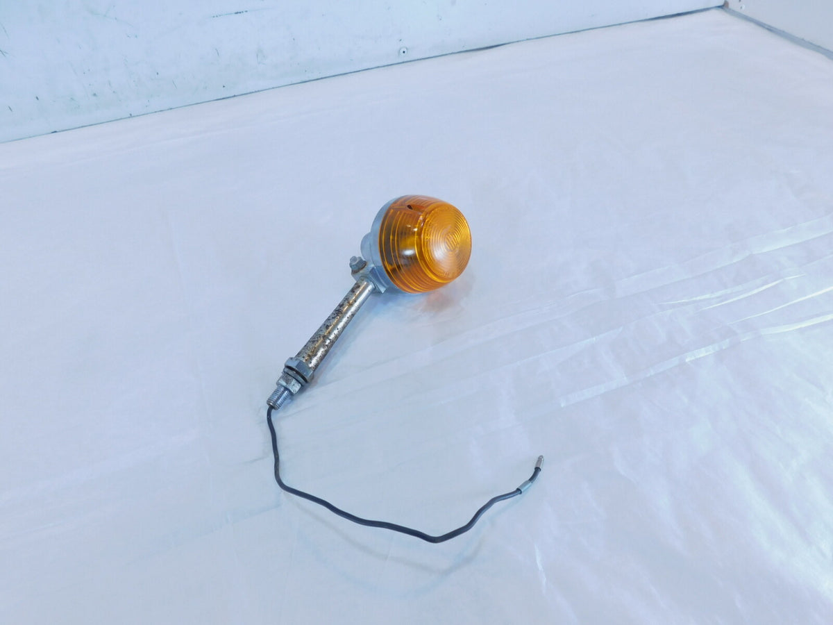 Honda CB450K6 CB450 Super Sport 450 Front Right Indicator Flasher Turn Signal - C3 Cycle