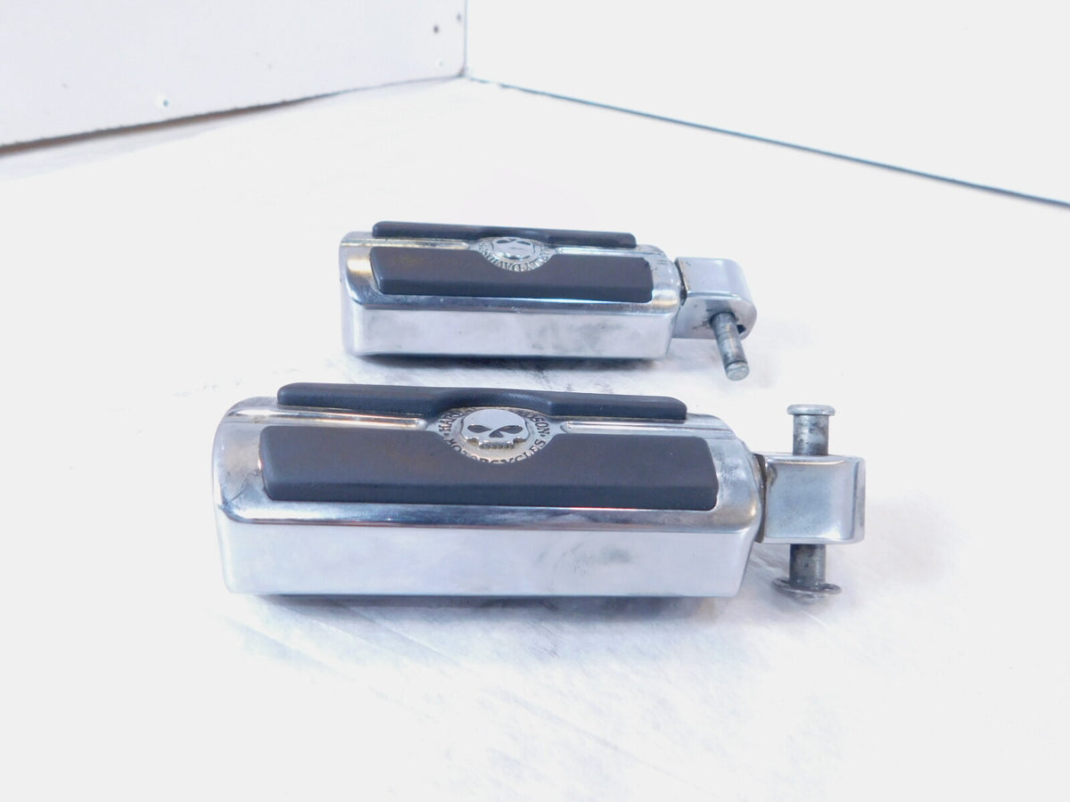 Harley Touring FXR Dyna Sportster & Softail Willie G. Skull Footrest Footpegs - C3 Cycle