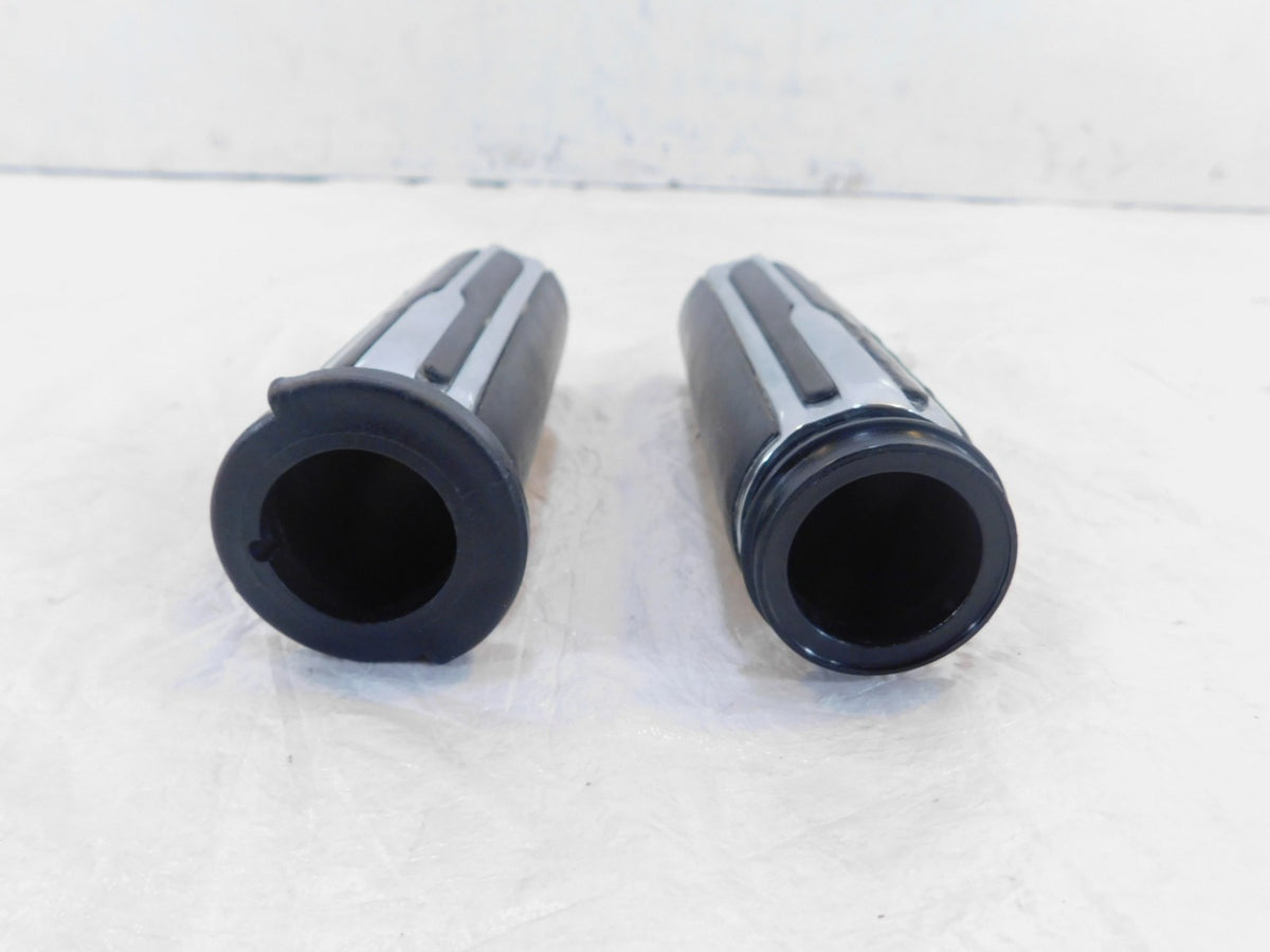 Harley Davidson Road King & Electra Glide  Rumble Collection Left & Right Grips - C3 Cycle