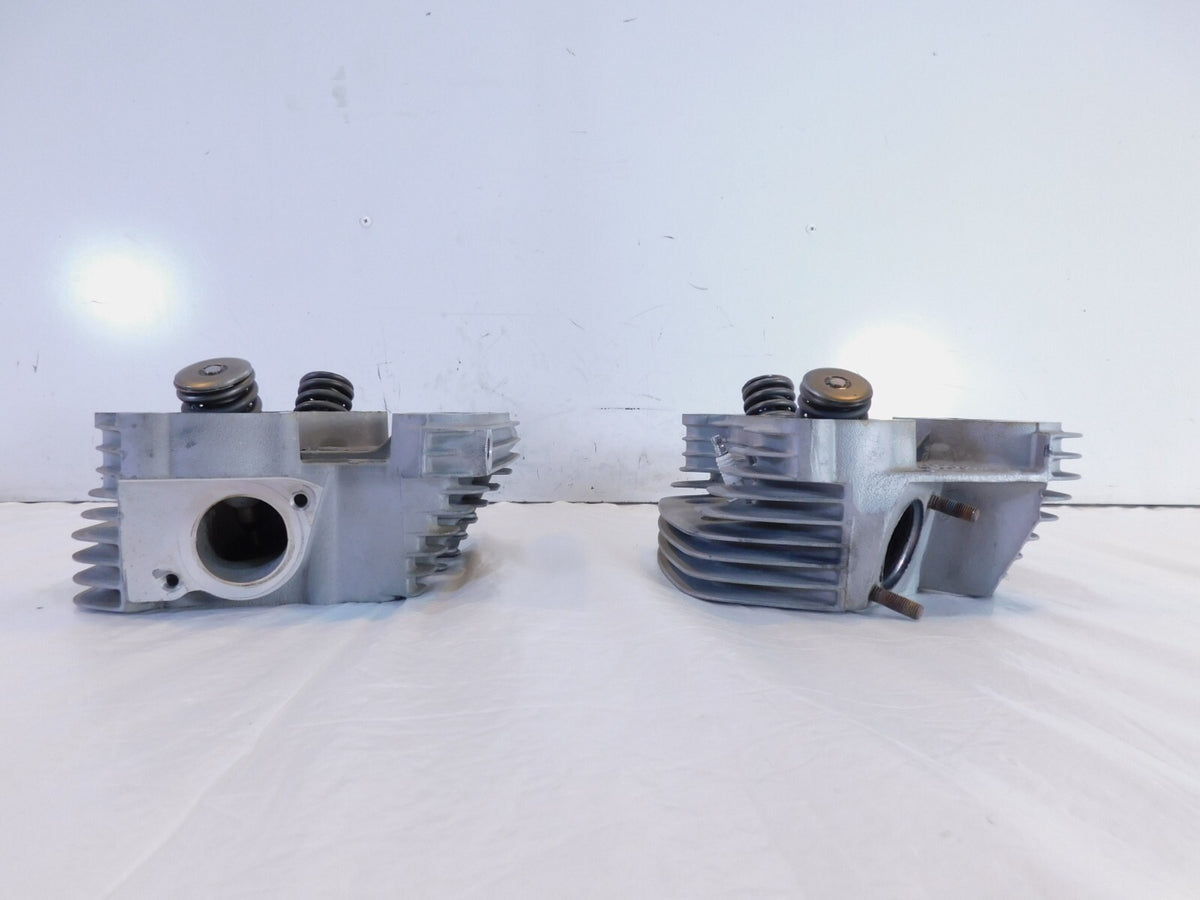 Harley Davidson Sportster 883 Engine Motor Cylinder Heads Springs & Valves - C3 Cycle