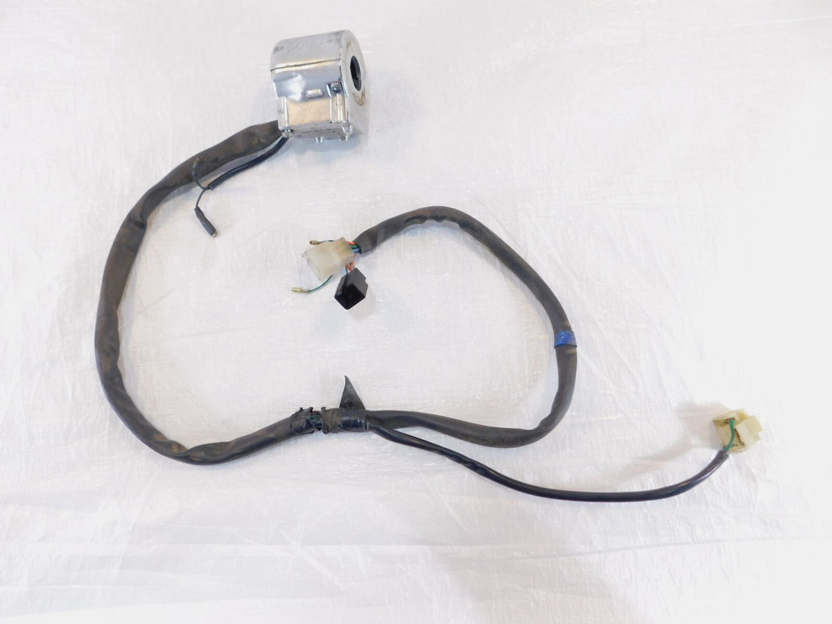 Honda Shadow 1100 VT1100C2 Sabre Left Turn Signal & Horn Handlebar Switches - C3 Cycle