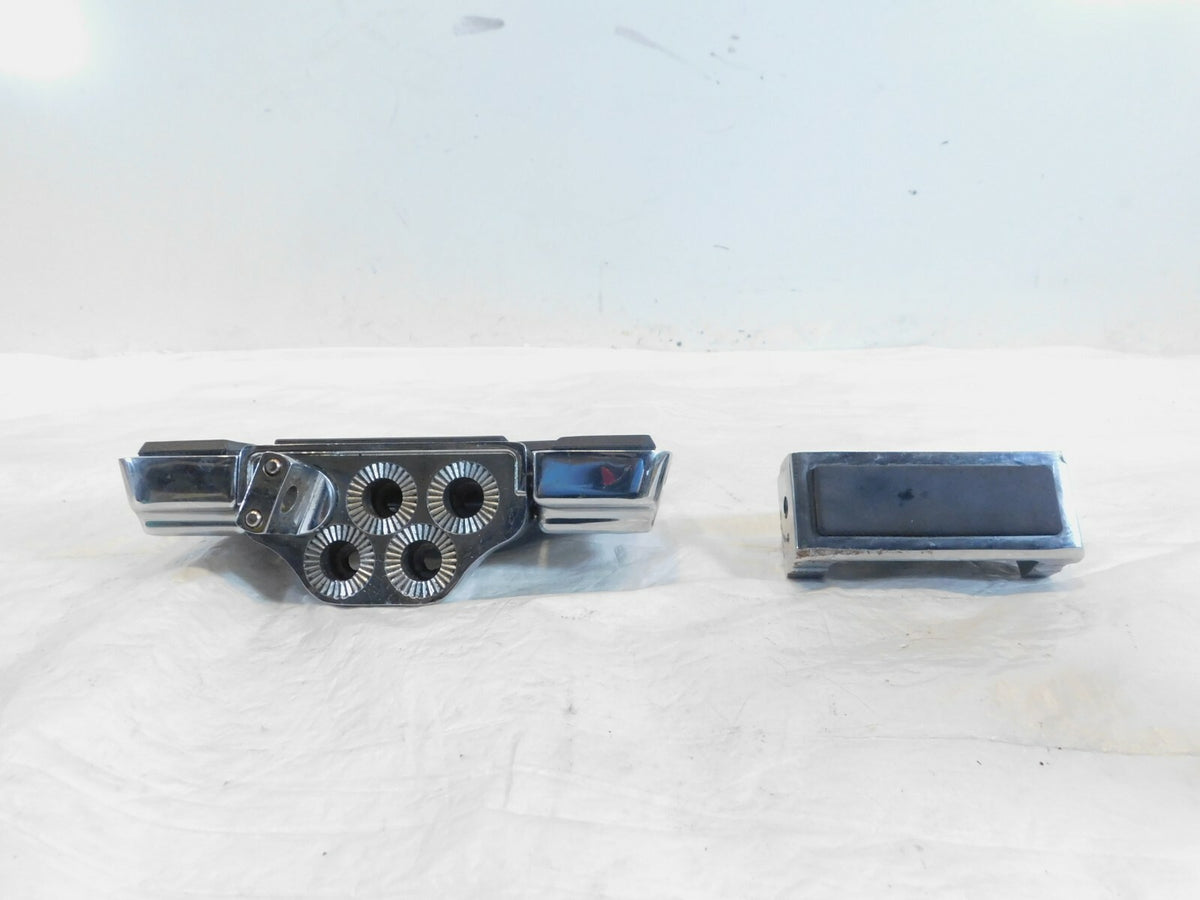 Harley Touring Dyna Sportster Softail Adjustable Footboard & Bracket - For Parts - C3 Cycle
